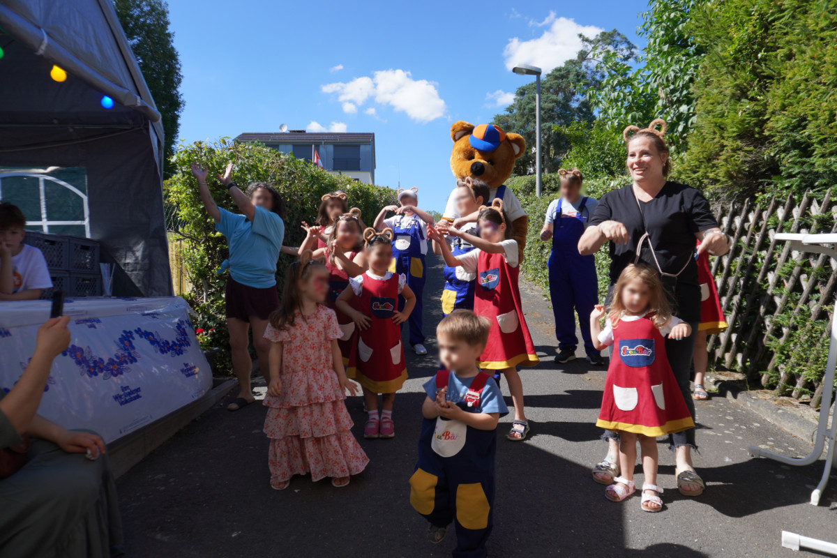 Das Plätzchefest für  die alle Einwohner der Siedlung war ein großer Erfolg